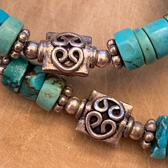 Stunning Vintage Turquoise and 925 silver statement Necklace - Picture 11 of 13